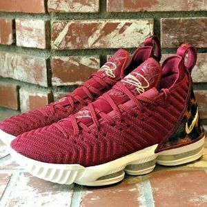Nike LeBron 16 XVI - "King" Basketball Shoes